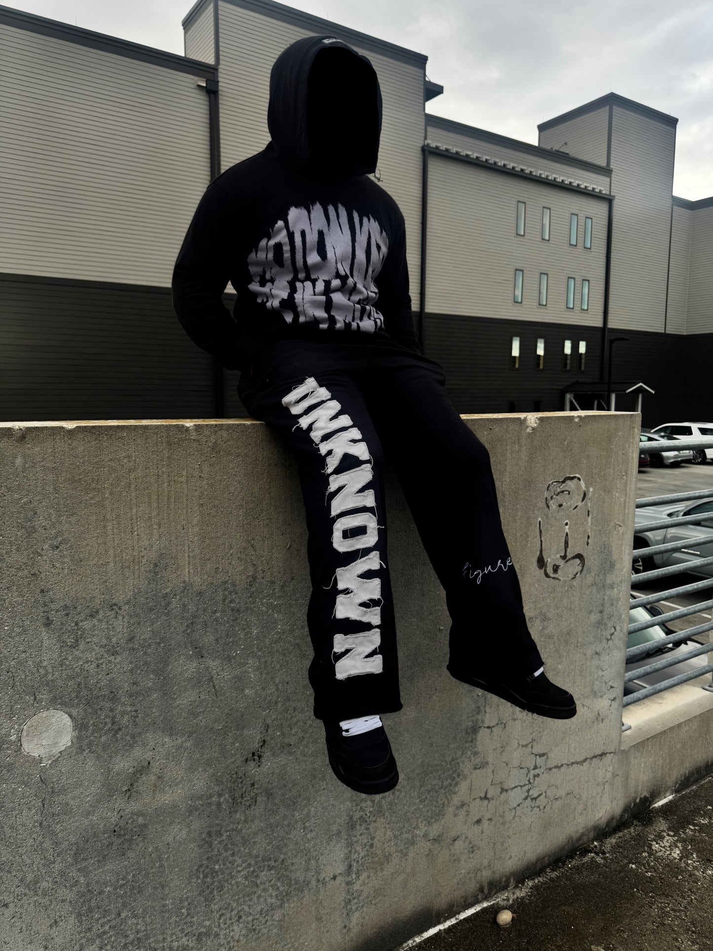 Black Heavyweight sweatpants